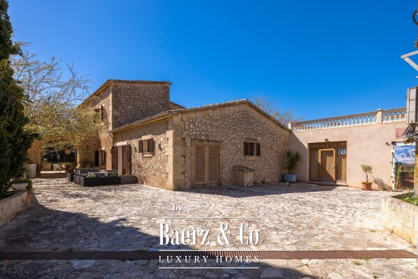 photo 31 Wine estate with holiday rental licence in Binissalem