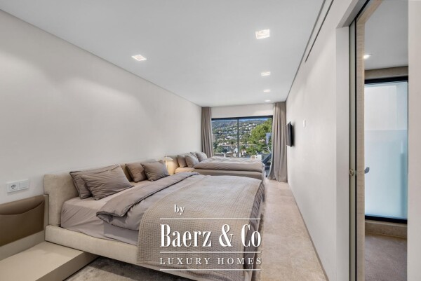photo 11 Luxury Apartment with Sea Views in Portals Nous