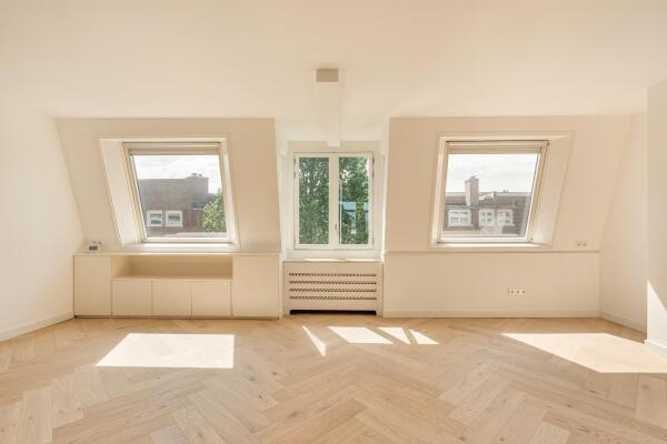 photo 5 Tweede Helmersstraat 8 3
